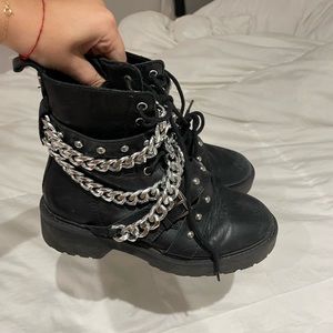 Steve Madden Chain Boots